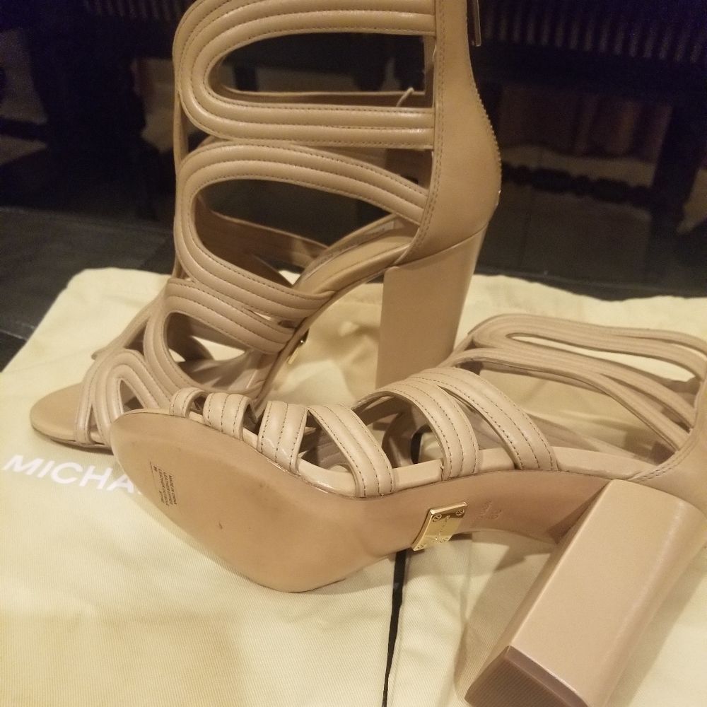 Michael Kors Heels - Picture 3 of 5